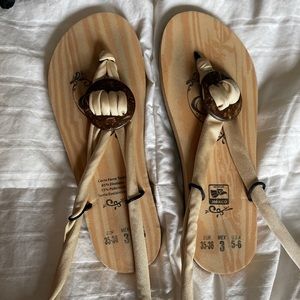 chula flip flops - multiple ways to wear - multiple colors silk strands